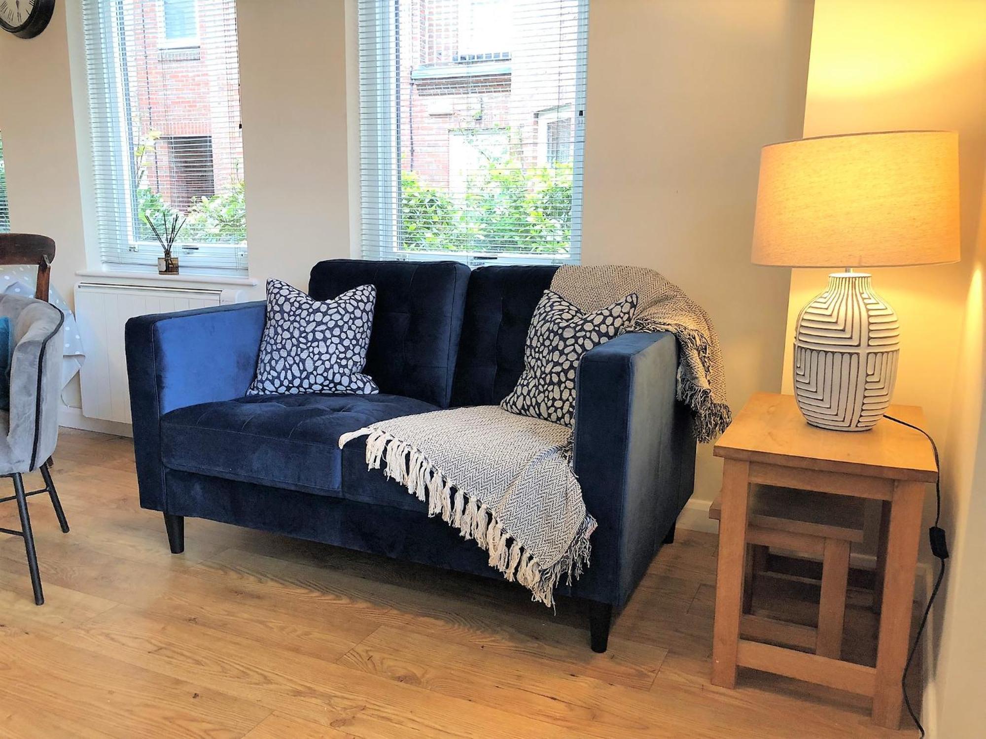 The Courtyard 2 Bedroom Apartments In Central Windsor With Parking エクステリア 写真